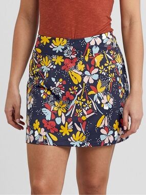 Title nine dream skort Skort flora with Yellow, Red & Pink Accents/xs